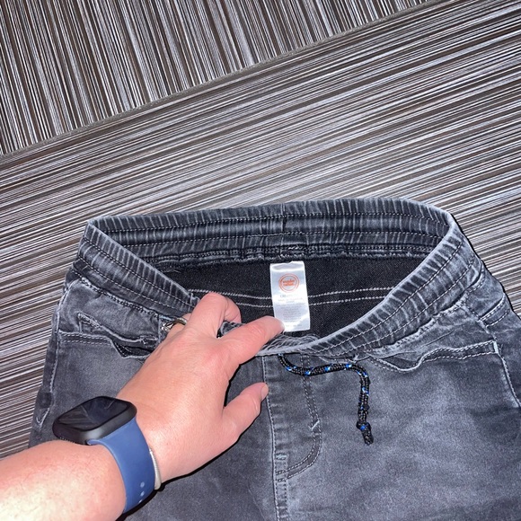 Boy’s pull on shorts stretch black wonder nation size 10/12 - Picture 2 of 3